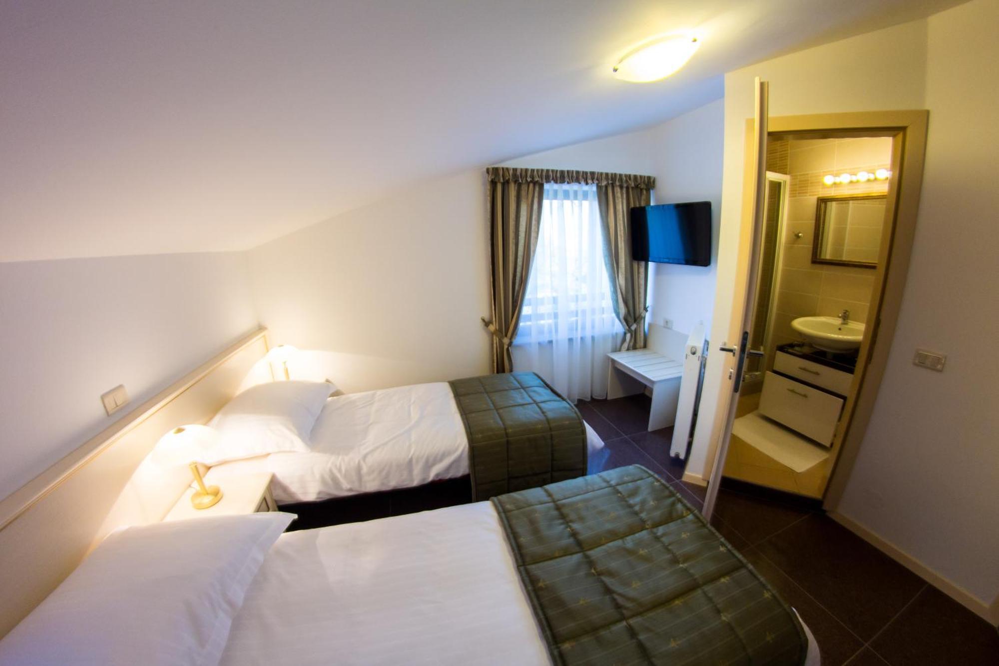 Guest House Sterk Nova Gorica Exterior photo